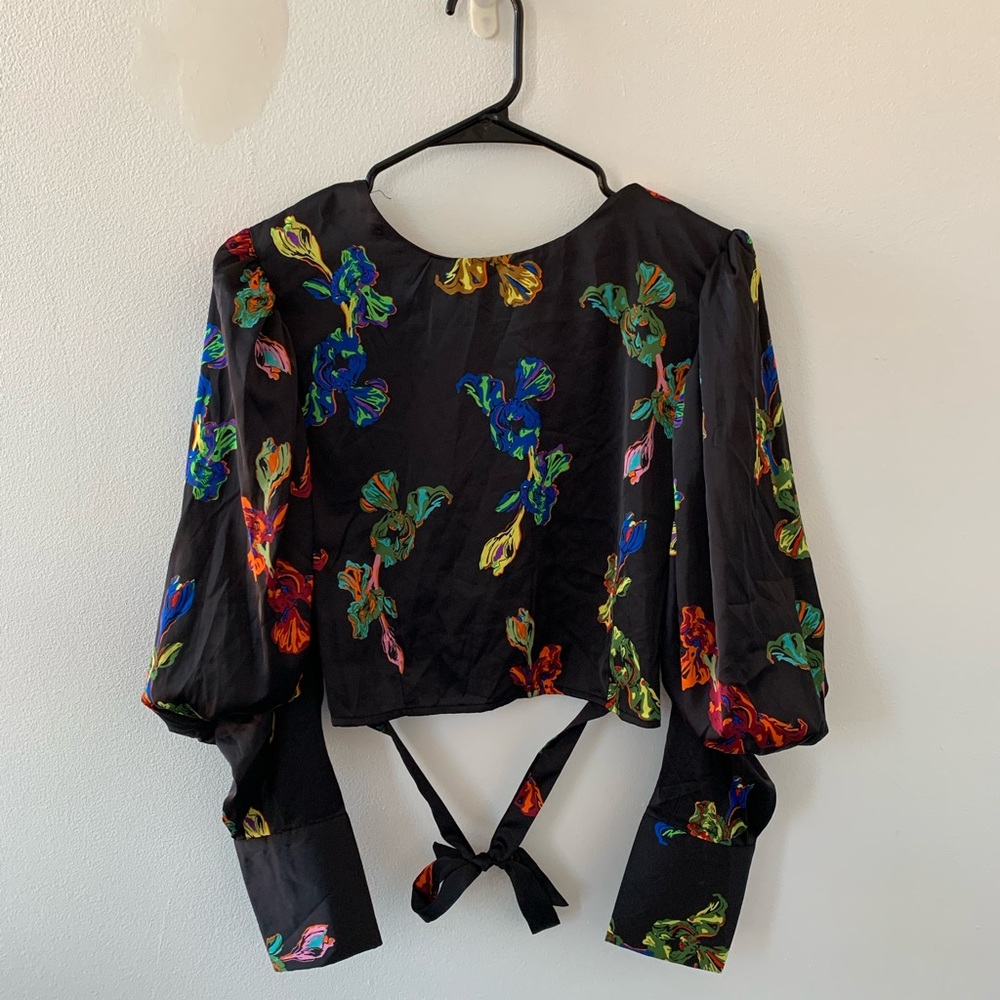 Nasty Gal Floral Backless Top with Puff Sleeves